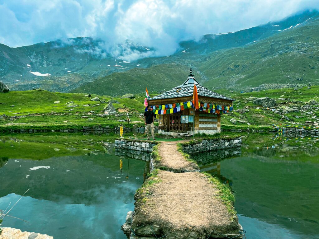 Yulla Kanda Pic